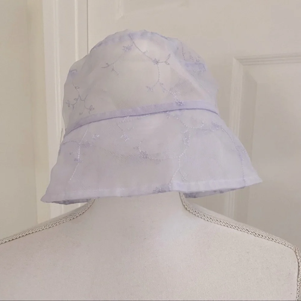 NWT Gymboree Sheer Bucket Hat Lilac Embroidery Sz L-XXL 4-6yrs